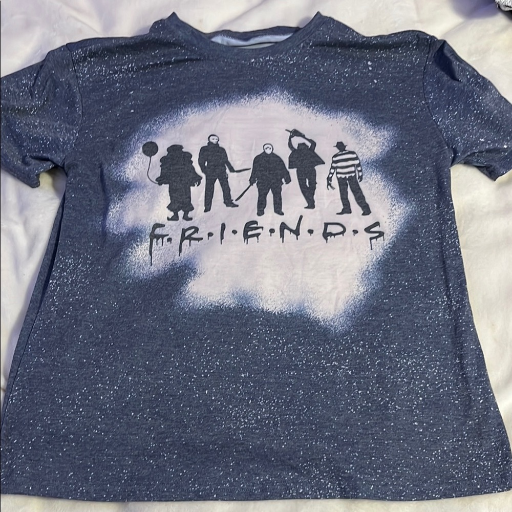 Gray Short Sleeve Friends Graphic Tee